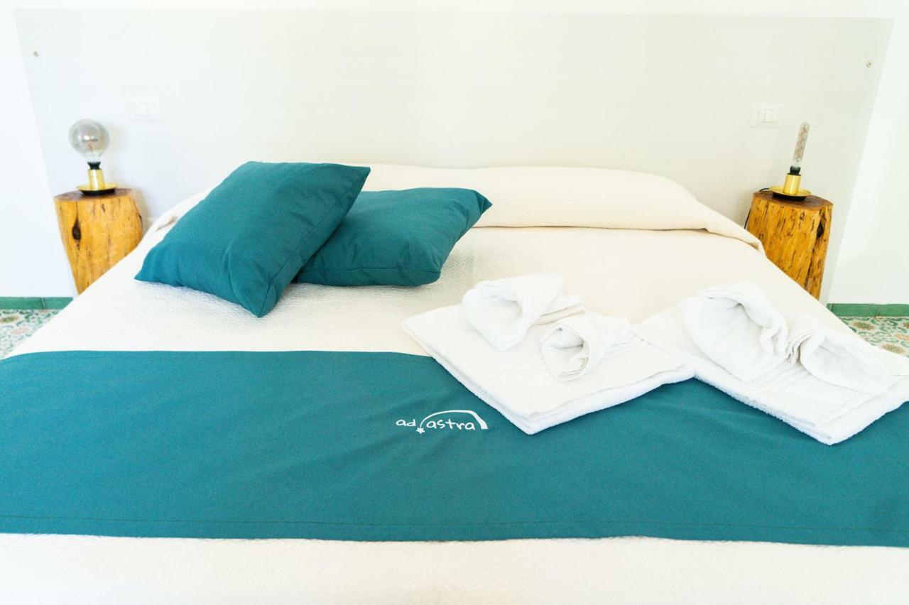 Ad Astra Bed and Breakfast Castellaneta Marina Buitenkant foto